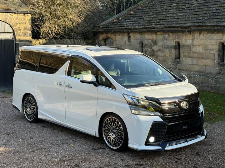 Toyota Vellfire 2.5 ZA GOLDEN EYES PETROL AUTO 7 SEATER