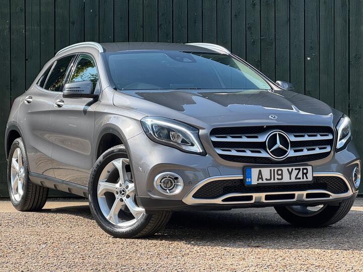 Mercedes-Benz GLA 1.6 GLA200 Sport (Premium) 7G-DCT Euro 6 (s/s) 5dr