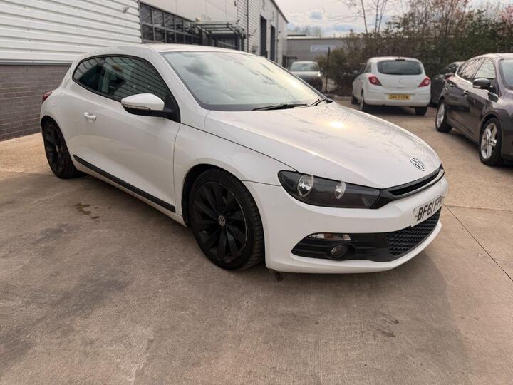 Volkswagen SCIROCCO 2.0 TDI BlueMotion Tech GT Euro 5 (s/s) 3dr