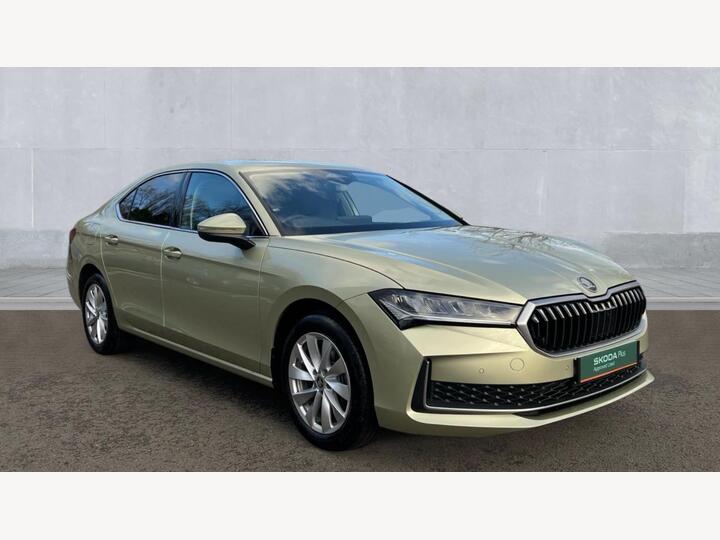 Skoda Superb 1.5 TSI E-TEC MHEV SE Technology DSG Euro 6 (s/s) 5dr Skoda Superb 1.5 TSI E-TEC MHEV SE Technology DSG Euro 6 (s/s) 5dr