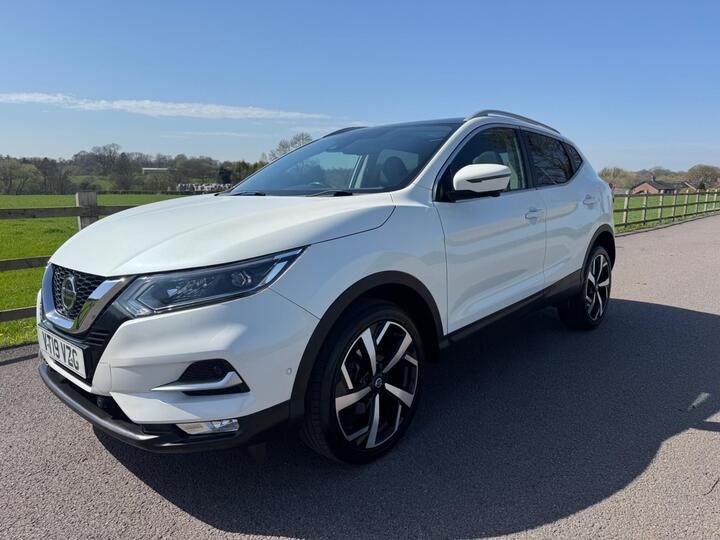 Nissan Qashqai 1.3 DIG-T Tekna Euro 6 (s/s) 5dr