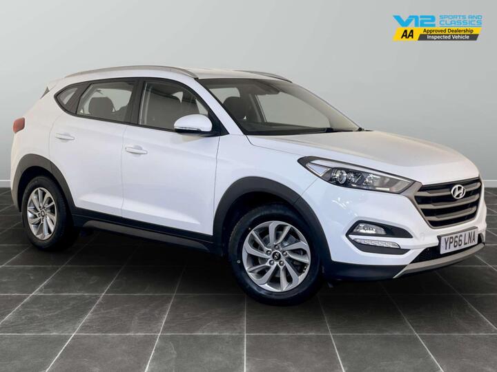 Hyundai TUCSON 2.0 CRDi SE Nav 4WD Euro 6 5dr