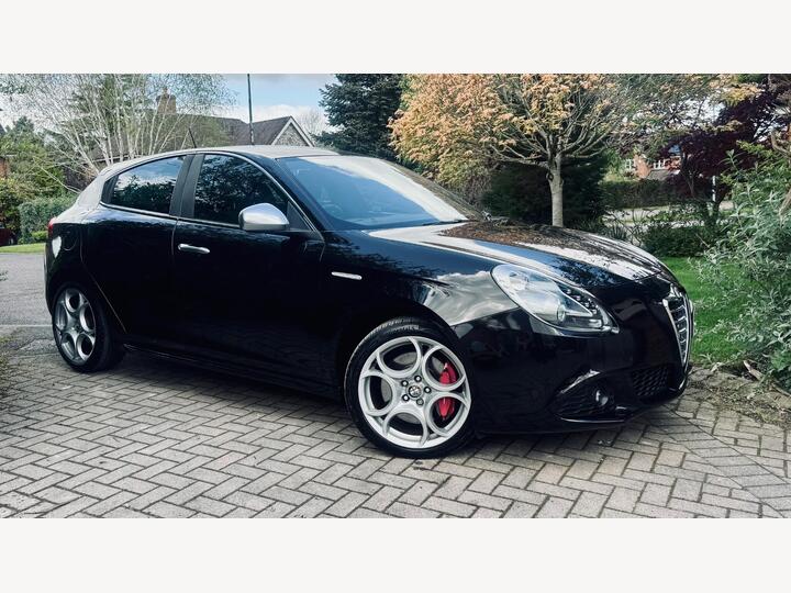 Alfa Romeo Giulietta 2.0 JTDM-2 Veloce Euro 5 (s/s) 5dr