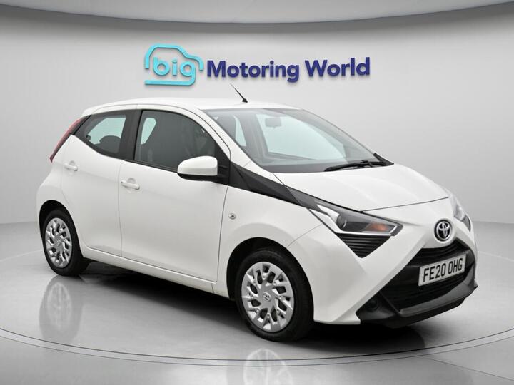 Toyota AYGO 1.0 VVT-i X-play Euro 6 5dr