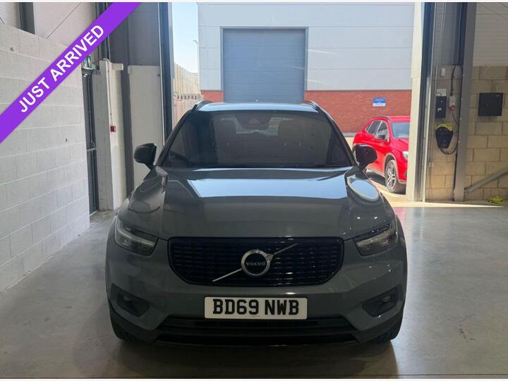 Volvo XC40 2.0 D3 R-Design Pro Auto Euro 6 (s/s) 5dr