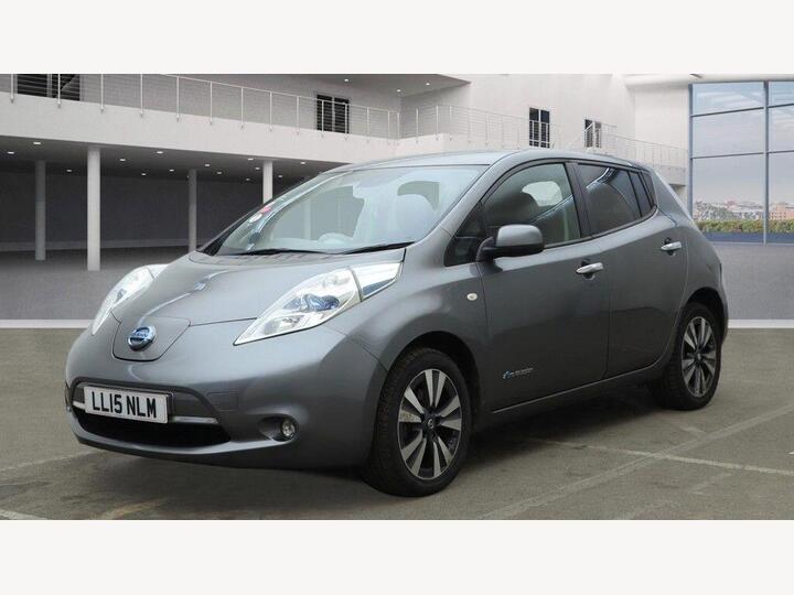 Nissan Leaf 24kWh Tekna Auto 5dr