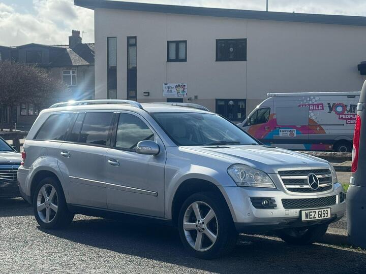 Mercedes-Benz GL Class 3.0 GL320 CDI V6 G-Tronic 4WD Euro 4 5dr Mercedes-Benz GL Class 3.0 GL320 CDI V6 G-Tronic 4WD Euro 4 5dr