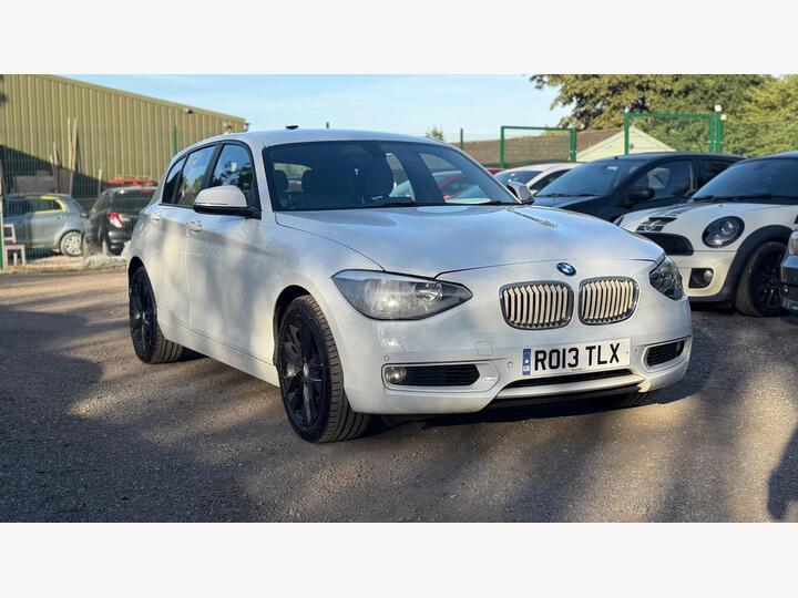 BMW 1 Series 2.0 120d Urban XDrive Euro 5 (s/s) 5dr
