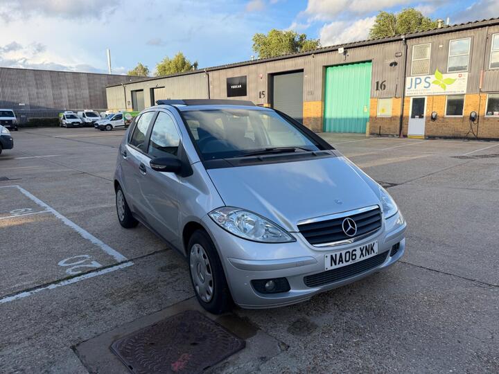 Mercedes-Benz A Class 1.5 A150 Classic SE CVT 5dr
