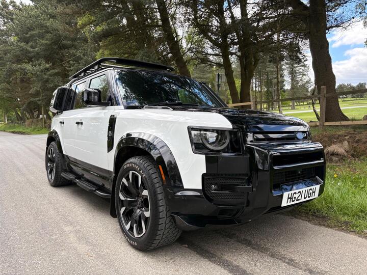 Land Rover Defender 110 3.0 D200 MHEV Auto 4WD Euro 6 (s/s) 5dr