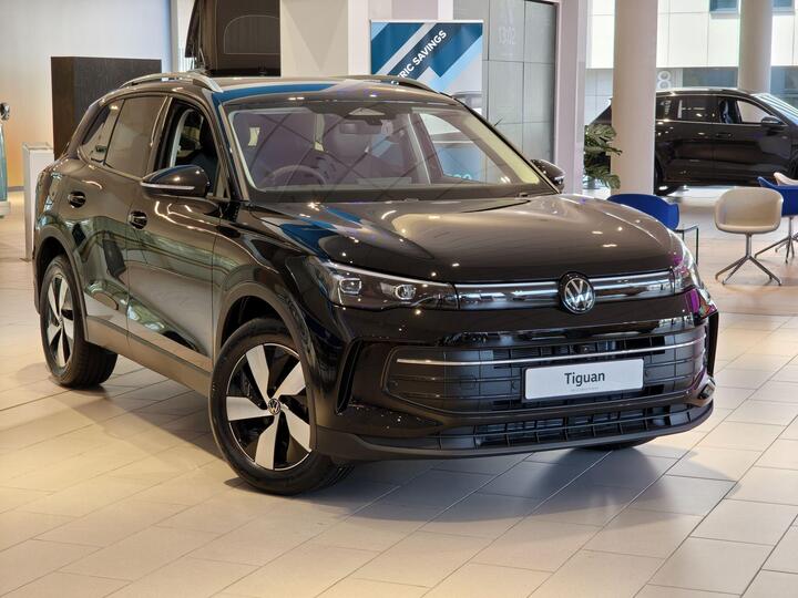 Volkswagen Tiguan 1.5 ETSI MHEV R-Line DSG Euro 6 (s/s) 5dr
