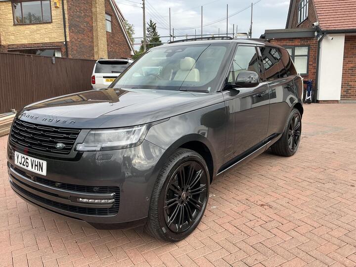 Land Rover Range Rover 3.0 D300 MHEV Edition Auto 4WD Euro 6 (s/s) 5dr