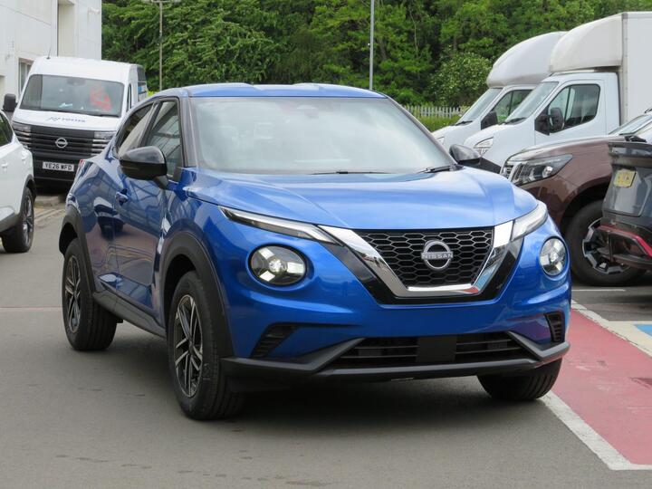 Nissan Juke 1.0 DIG-T N-Connecta Euro 6 (s/s) 5dr