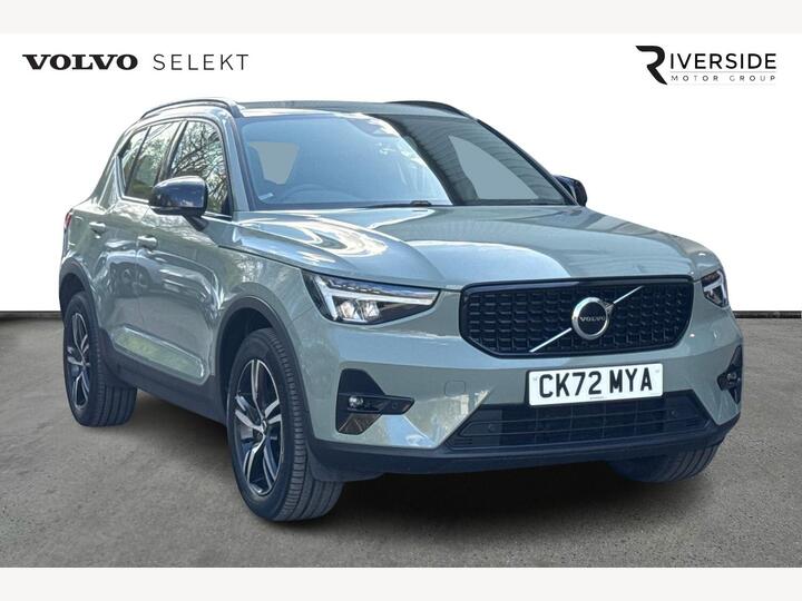 Volvo XC40 2.0 B4 MHEV Plus DCT Auto AWD Euro 6 (s/s) 5dr