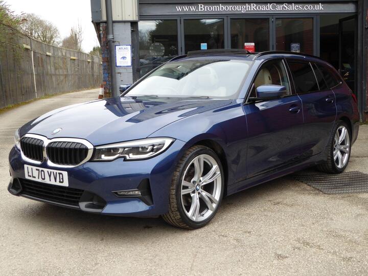 BMW 3 Series 2.0 320i Sport Touring Auto Euro 6 (s/s) 5dr BMW 3 Series 2.0 320i Sport Touring Auto Euro 6 (s/s) 5dr