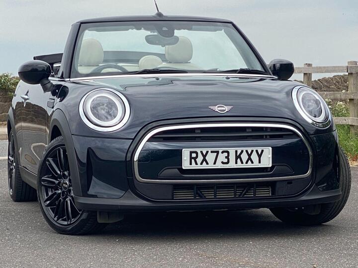 MINI Convertible 1.5 Cooper Exclusive Steptronic Euro 6 (s/s) 2dr