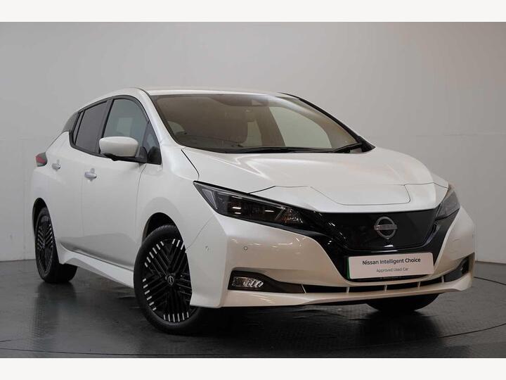 Nissan LEAF 39kWh Tekna Auto 5dr