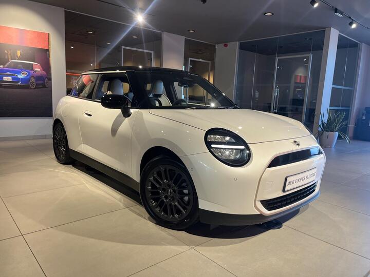 MINI Electric Cooper E 40.7kWh Exclusive Auto 3dr