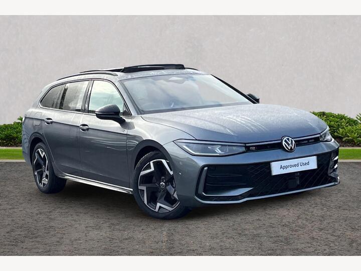 Volkswagen Passat 1.5 ETSI MHEV R-Line DSG Euro 6 (s/s) 5dr Volkswagen Passat 1.5 ETSI MHEV R-Line DSG Euro 6 (s/s) 5dr