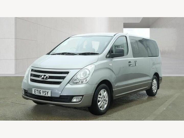 Hyundai I800 2.5 CRDi SE Euro 6 5dr