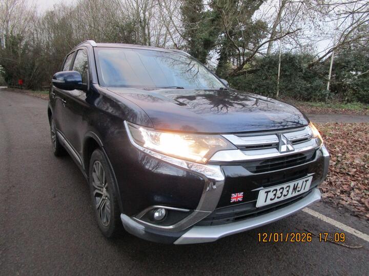 Mitsubishi Outlander 2.2 DI-D 3 Auto 4WD Euro 6 5dr