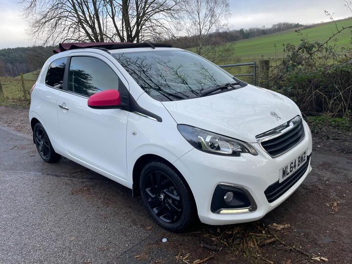 Peugeot 108 1.2 VTi PureTech Allure Top! Euro 5 3dr Peugeot 108 1.2 VTi PureTech Allure Top! Euro 5 3dr