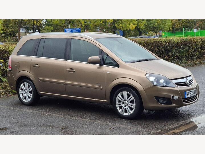 Vauxhall Zafira 1.6 16V Design Euro 5 5dr (SNav) Vauxhall Zafira 1.6 16V Design Euro 5 5dr (SNav)