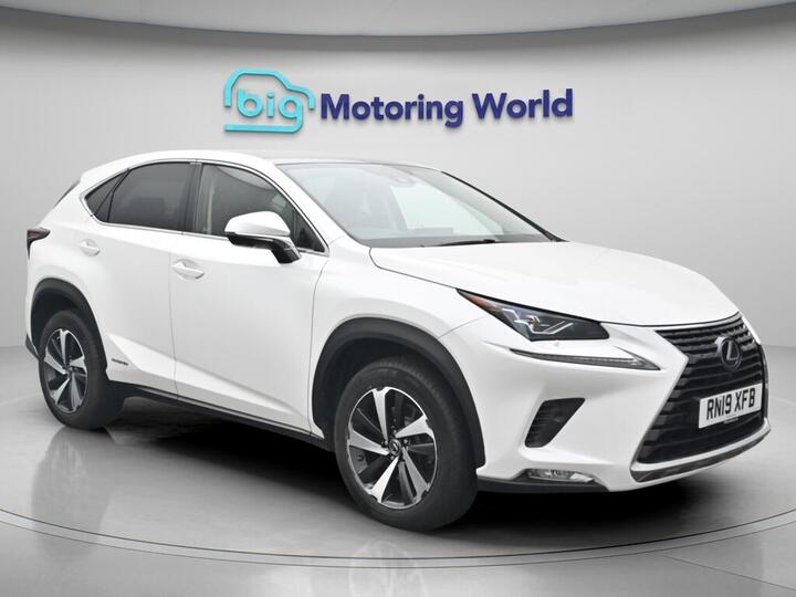 Lexus NX 2.5 300h Takumi E-CVT 4WD Euro 6 (s/s) 5dr