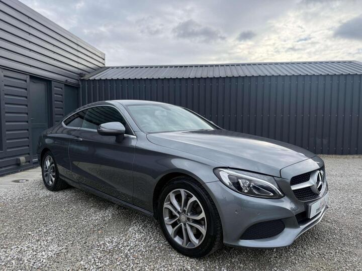 Mercedes-Benz C-CLASS 2.1 C220d Sport Euro 6 (s/s) 2dr Mercedes-Benz C-CLASS 2.1 C220d Sport Euro 6 (s/s) 2dr