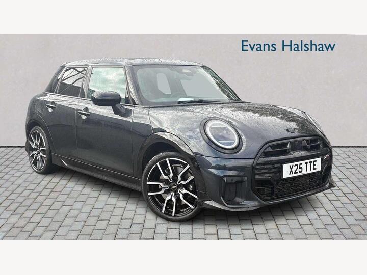 MINI COOPER HATCHBACK 1.5C Sport Steptronic Euro 6 (s/s) 5dr