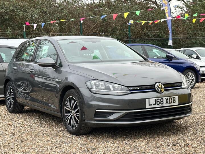 Volkswagen Golf 1.5 TSI EVO SE Nav Euro 6 (s/s) 5dr Volkswagen Golf 1.5 TSI EVO SE Nav Euro 6 (s/s) 5dr