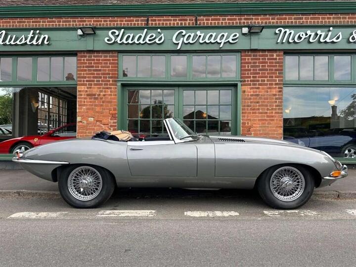 Jaguar E-Type Series 1 3.8 Roadster RHD
