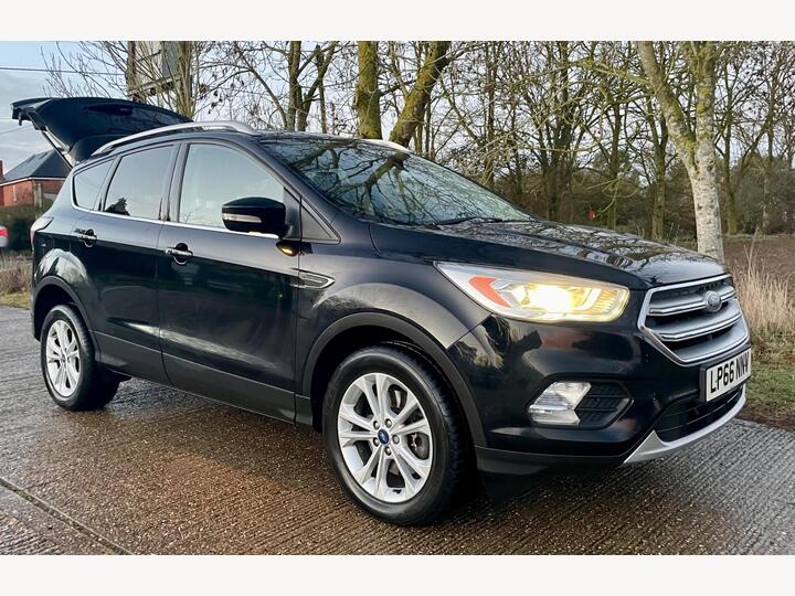 Ford Kuga 2.0 TDCi Titanium Euro 6 (s/s) 5dr