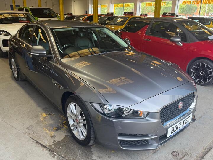 Jaguar XE 2.0d Prestige Auto Euro 6 (s/s) 4dr