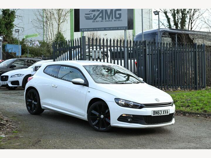 Volkswagen SCIROCCO 2.0 TDI BlueMotion Tech R-Line DSG Euro 5 (s/s) 3dr (Leather, Nav)