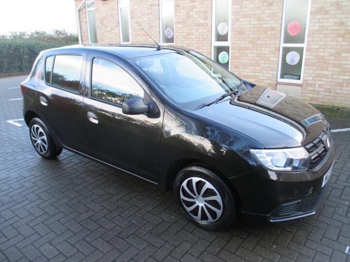 Dacia Sandero 1.0 SCe Essential Euro 6 5dr