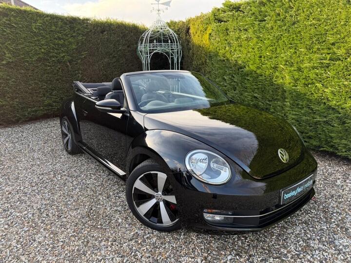 Volkswagen BEETLE 2.0 TSI BlueMotion Tech Sport Cabriolet DSG Euro 6 (s/s) 2dr Volkswagen BEETLE 2.0 TSI BlueMotion Tech Sport Cabriolet DSG Euro 6 (s/s) 2dr