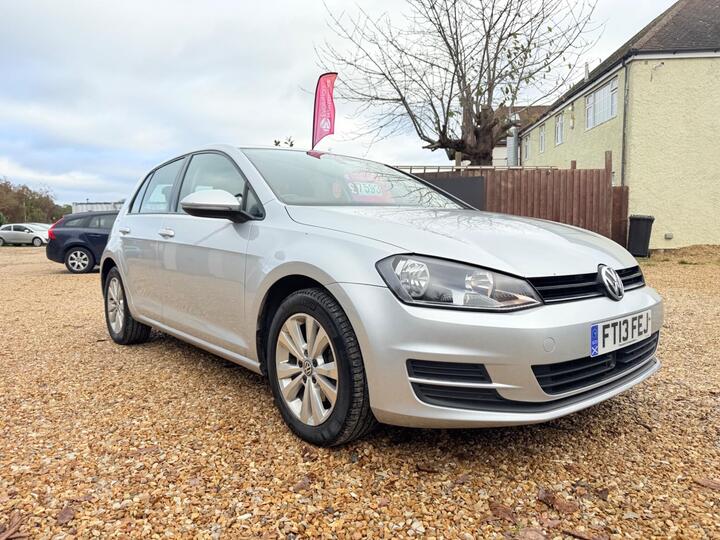 Volkswagen Golf 2.0 TDI BlueMotion Tech SE DSG Euro 5 (s/s) 5dr