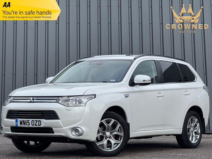 Mitsubishi Outlander 2.0h 12kWh GX4hs CVT 4WD Euro 5 (s/s) 5dr Mitsubishi Outlander 2.0h 12kWh GX4hs CVT 4WD Euro 5 (s/s) 5dr