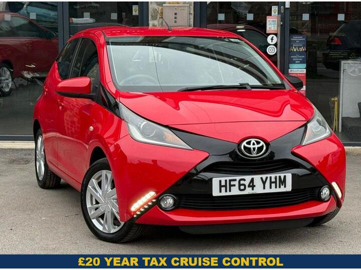 Toyota AYGO 1.0 VVT-i X-pression Euro 5 5dr Euro 5 Toyota AYGO 1.0 VVT-i X-pression Euro 5 5dr Euro 5