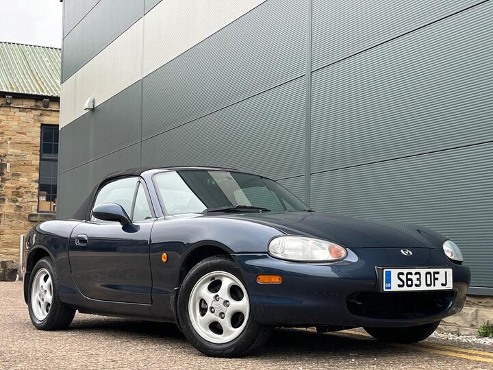 Mazda MX-5 1.6 Roadster