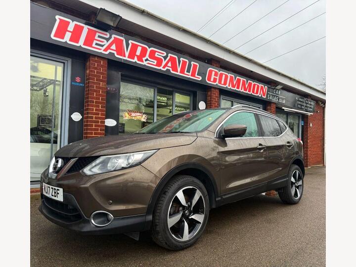 Nissan QASHQAI 1.2 DIG-T N-Connecta Euro 6 (s/s) 5dr