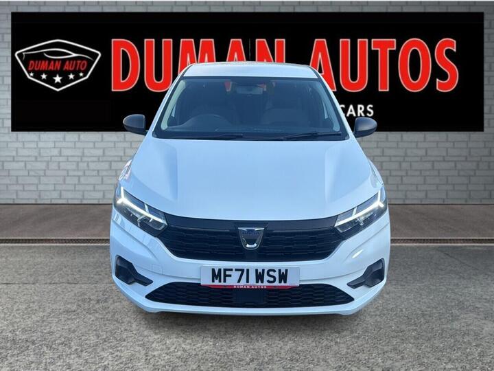 Dacia SANDERO 1.0 SCe Essential Euro 6 (s/s) 5dr Dacia SANDERO 1.0 SCe Essential Euro 6 (s/s) 5dr