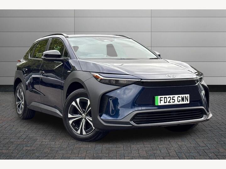 Toyota BZ4X 71.4kWh Pure Auto 5dr (11kW OBC) Toyota BZ4X 71.4kWh Pure Auto 5dr (11kW OBC)