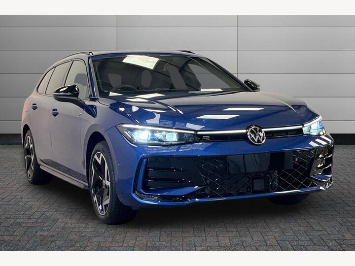 Volkswagen Passat 1.5 ETSI MHEV R-Line DSG Euro 6 (s/s) 5dr