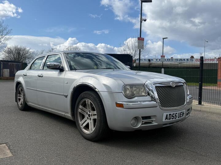 Chrysler 300C 3.5 V6 4dr