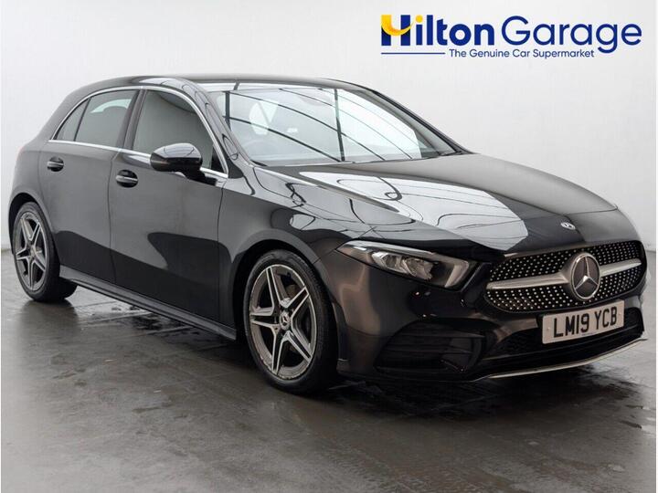 Mercedes-Benz A-CLASS 1.3 A180 AMG Line Euro 6 (s/s) 5dr Mercedes-Benz A-CLASS 1.3 A180 AMG Line Euro 6 (s/s) 5dr