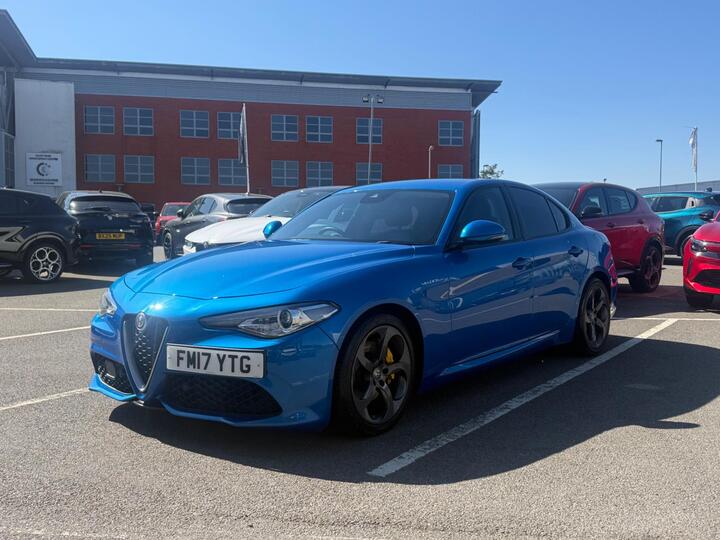 Alfa Romeo Giulia 2.0T Veloce Auto Euro 6 (s/s) 4dr