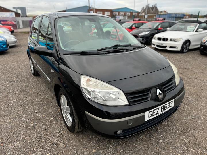 Renault Scenic 1.6 VVT Dynamique 5dr