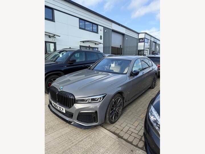 BMW 7 Series 3.0 745Le 12kWh M Sport Auto XDrive Euro 6 (s/s) 4dr